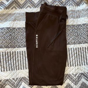 Size M Balence Athletica Women’s Select Jogger in color Drift